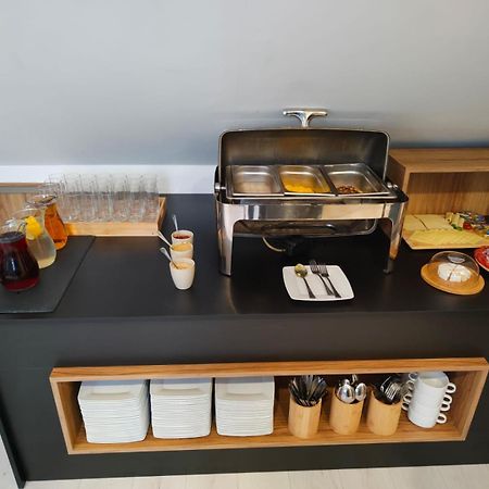 Hotel Nenufar Kościan 외부 사진